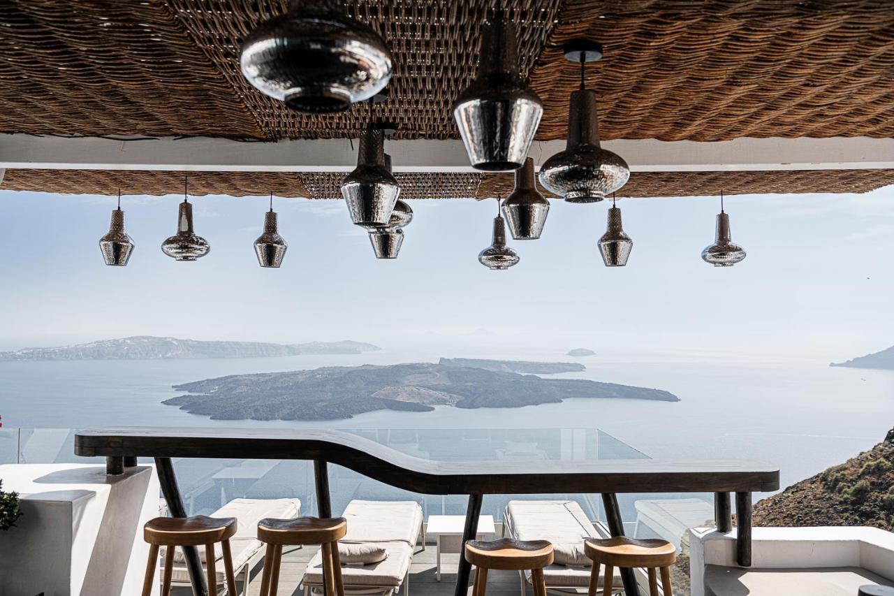 On The Rocks - Small Luxury Hotels Of The World (Adults Only) Imerovigli  Bagian luar foto