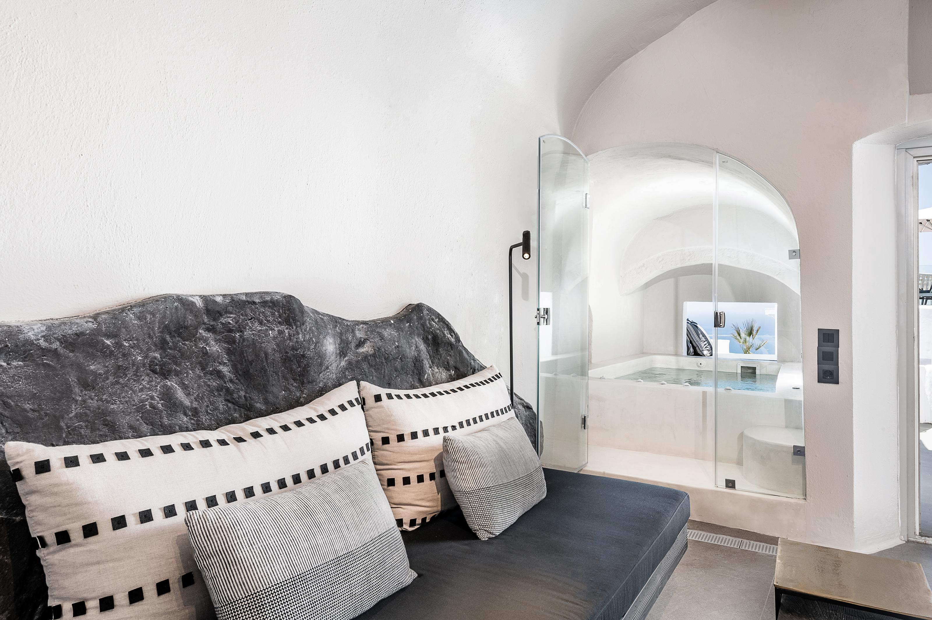 On The Rocks - Small Luxury Hotels Of The World (Adults Only) Imerovigli  Bagian luar foto