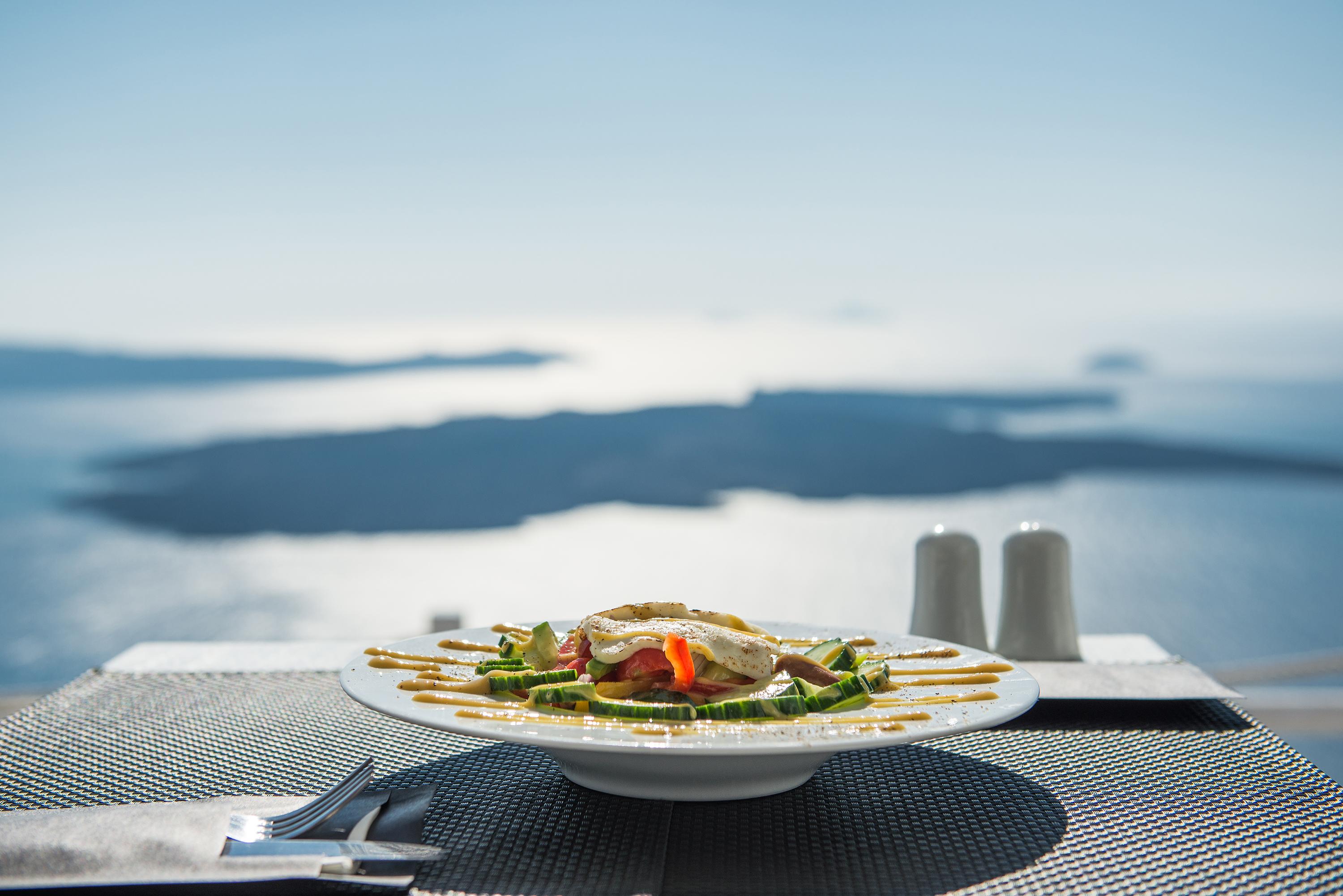 On The Rocks - Small Luxury Hotels Of The World (Adults Only) Imerovigli  Bagian luar foto