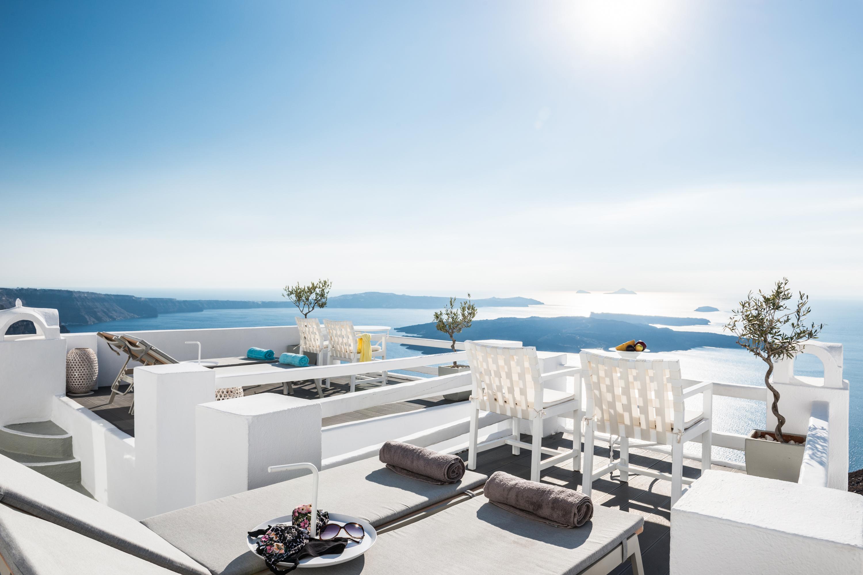 On The Rocks - Small Luxury Hotels Of The World (Adults Only) Imerovigli  Bagian luar foto