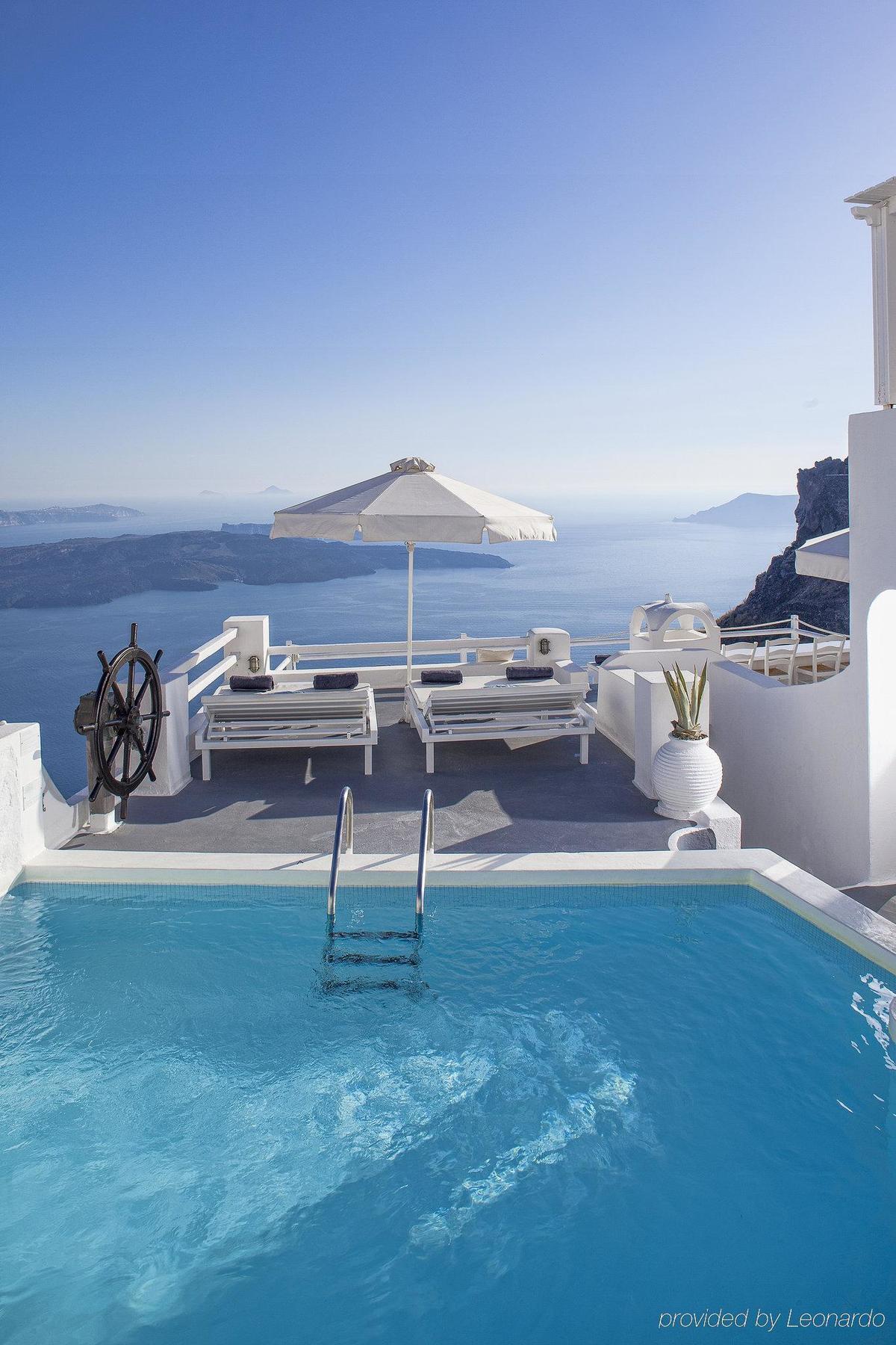 On The Rocks - Small Luxury Hotels Of The World (Adults Only) Imerovigli  Bagian luar foto